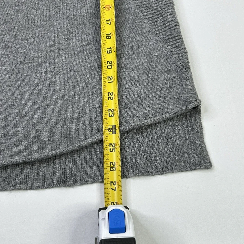 Metric Sweater Womens Medium Gray Round Neck 3/4 Sleeve Viscose High Low Style